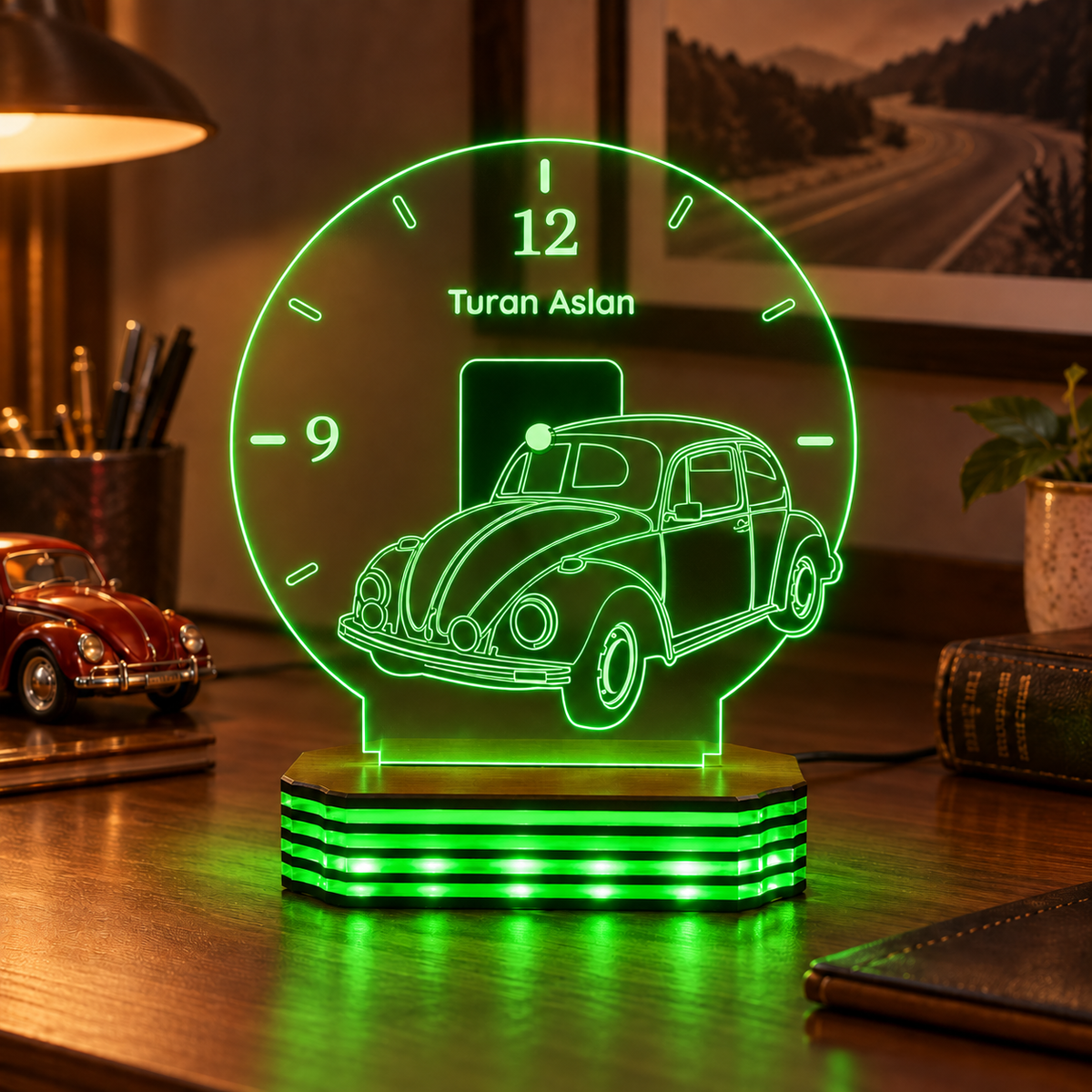 İsme Özel Klasik Otomobil LED Gece Lambası — Yeşil