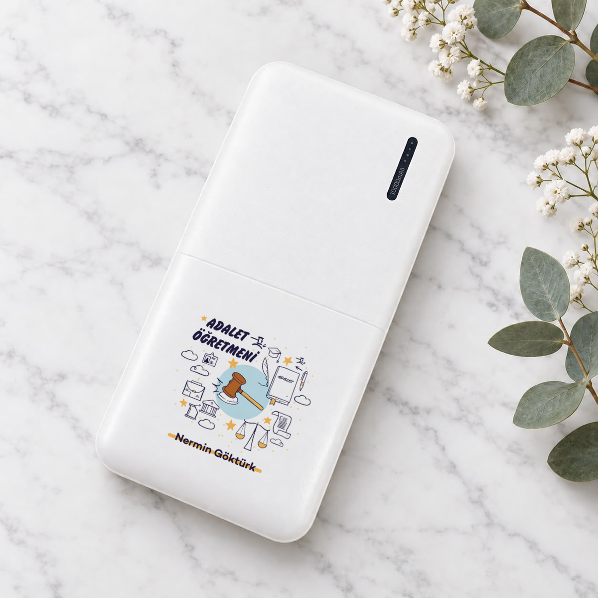 Adalet öğretmenine isme özel powerbank eğik görünüm