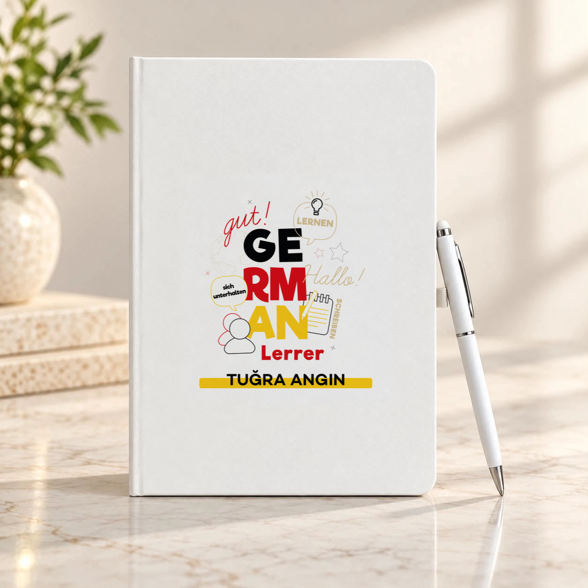 Almanca öğretmenine isme özel beyaz defter kalem seti dik kisiye ozel hediye tasarim 1