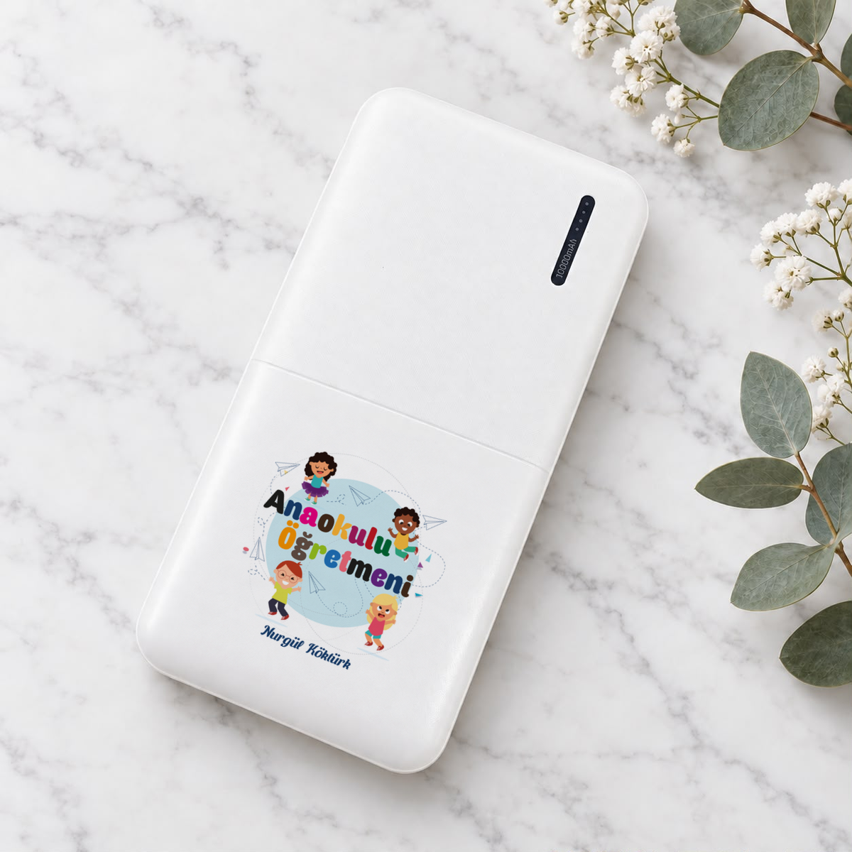 Anaokulu Öğretmeni isme özel Powerbank ikinci görünüm