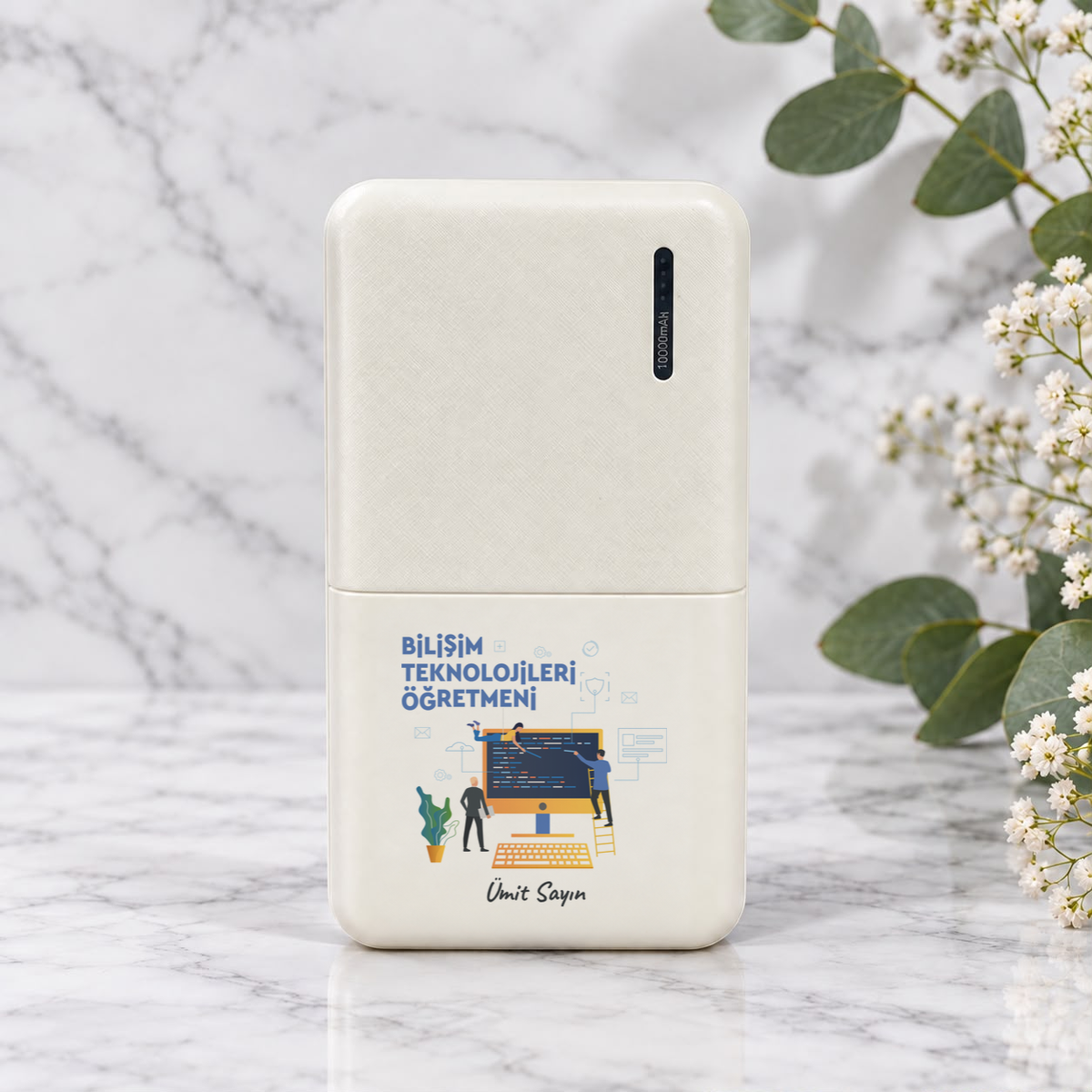 Bilişim Teknolojileri Öğretmeni isme özel Powerbank birinci görünüm