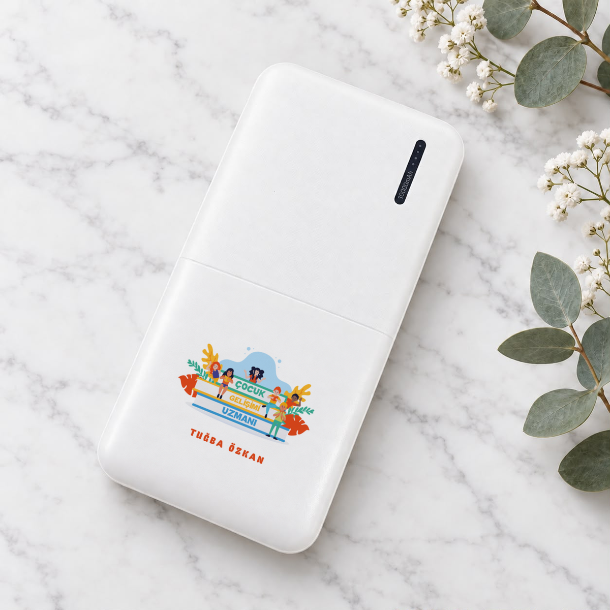 Çocuk Gelişimi Uzmanı isme özel Powerbank ikinci görünüm