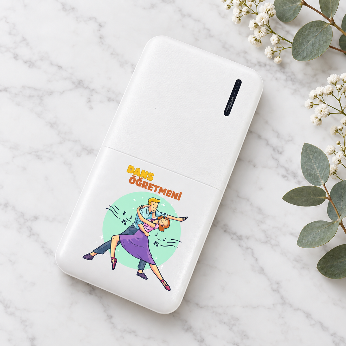 Dans öğretmenine isme özel 10.000 mAh powerbank Öğretmenler Günü hediyesi çapraz görünüm