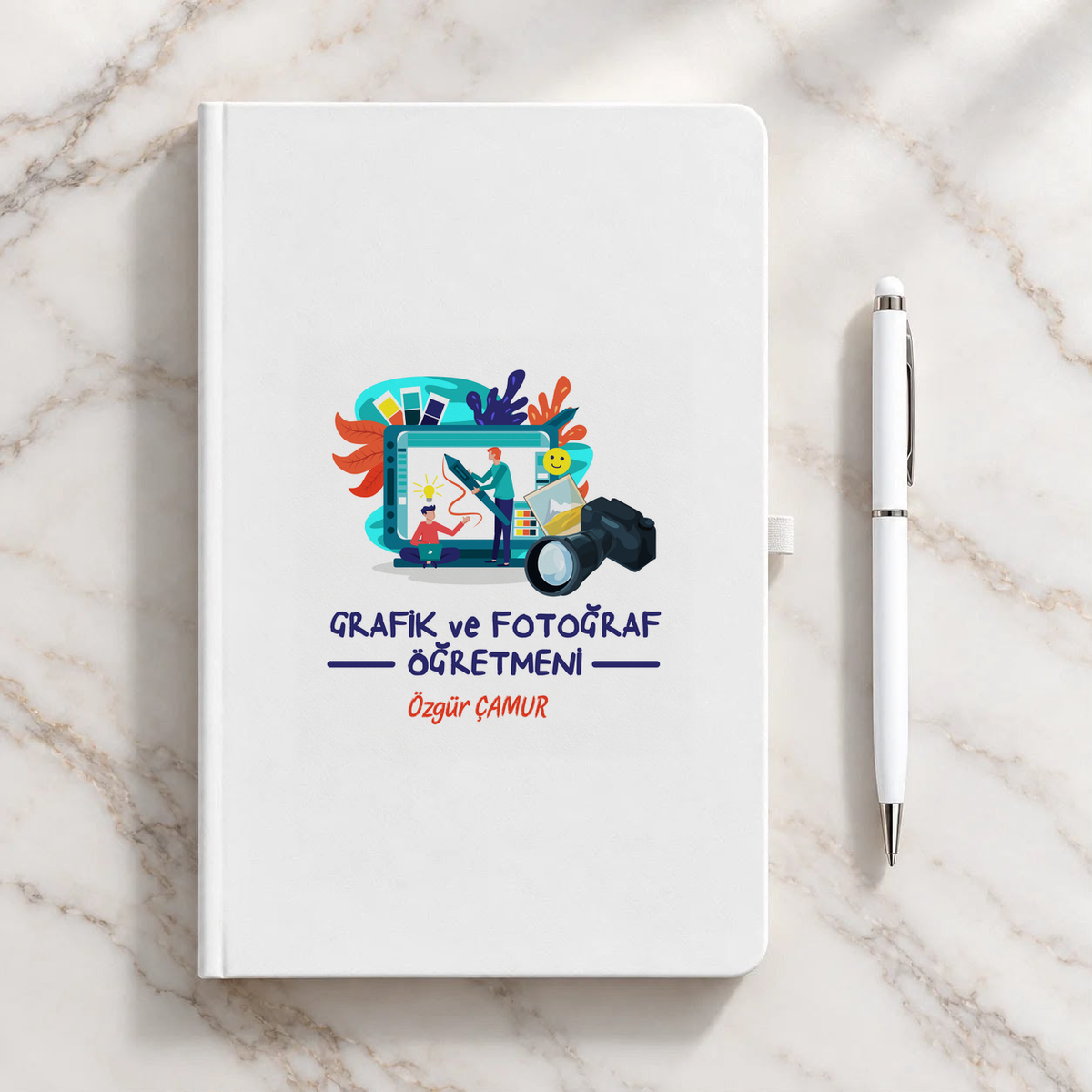 Grafik ve Fotoğraf Öğretmeni isme özel Defter Kalem Seti ikinci görünüm