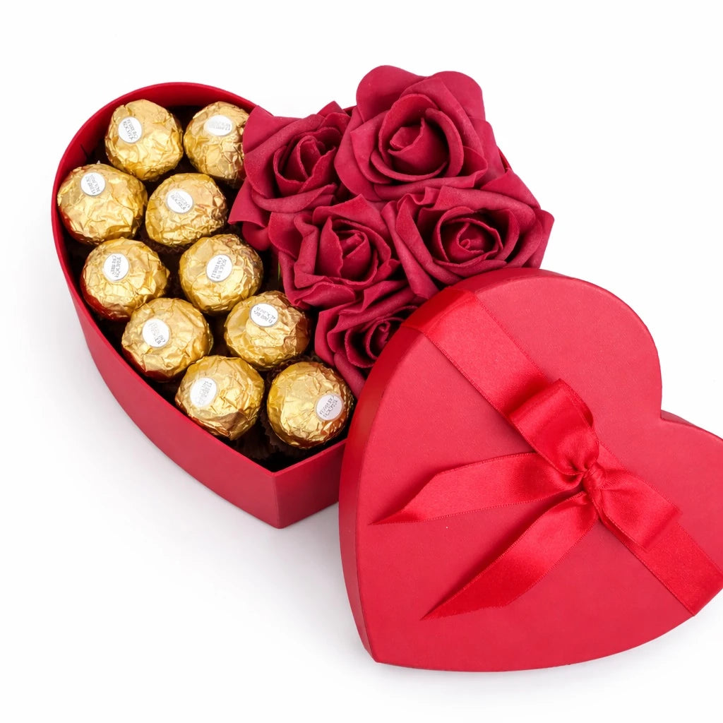 10’lu Ferrero Rocher & Yapay Gül Kalpli Hediye Kutusu