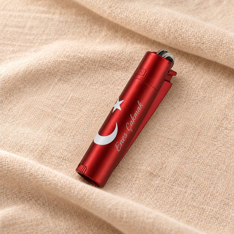 İsme Özel Kırmızı Ay Yıldız Metal Clipper Çakmak