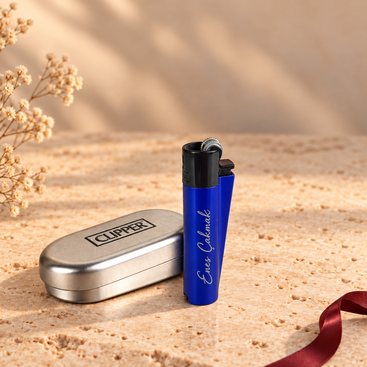 İsme özel lacivert metal Clipper çakmak, Enes Çakmak lazer kazıma örneği