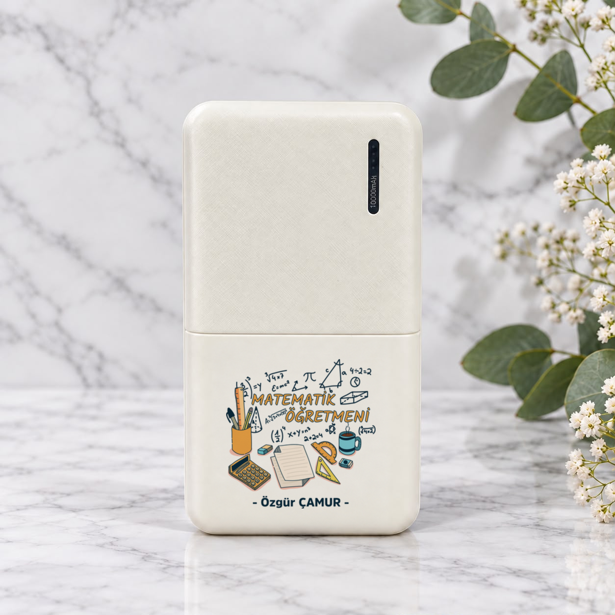 Matematik Öğretmeni isme özel Powerbank birinci görünüm