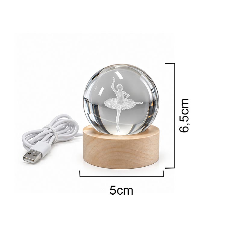 Balerin Figürlü LED Işıklı Mini Cam Küre – Ahşap Standlı