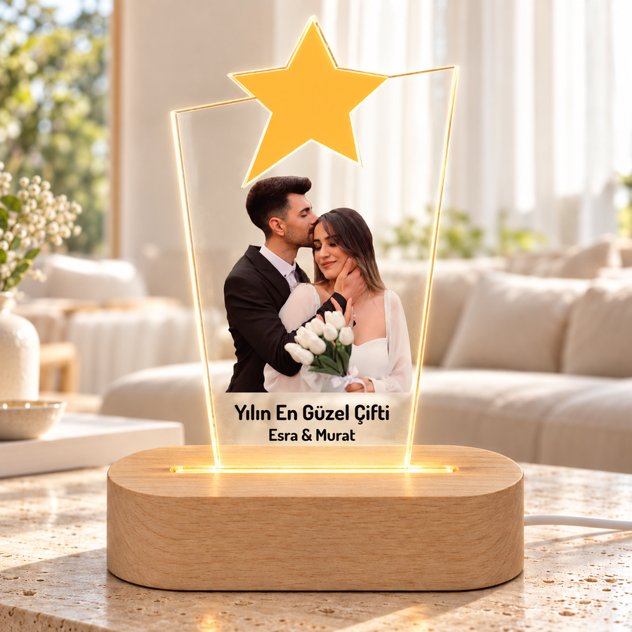 Kişiye Özel Fotoğraflı Gece Lambası – Yılın En Güzel Çifti